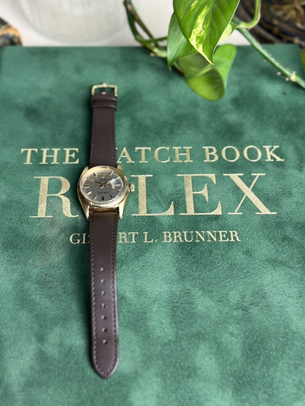 1972 Rolex Day-Date 1803 – 18ct Gold w/ Silver Linen Dial - Image 3