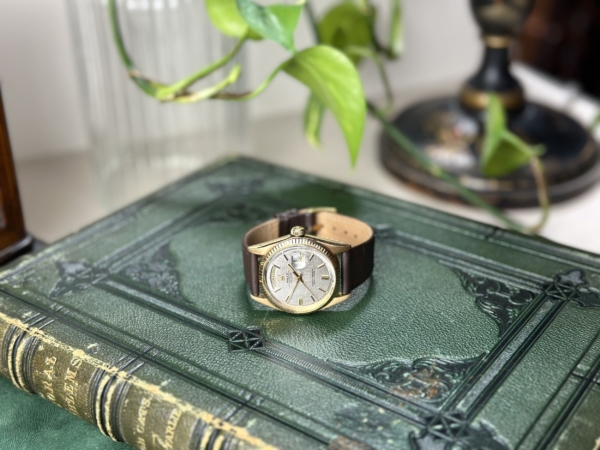 1972 Rolex Day-Date 1803 – 18ct Gold w/ Silver Linen Dial - Image 8