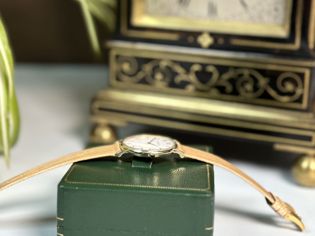 Tiffany & Co. in 14ct yellow gold w/ white numeral dial - Image 5