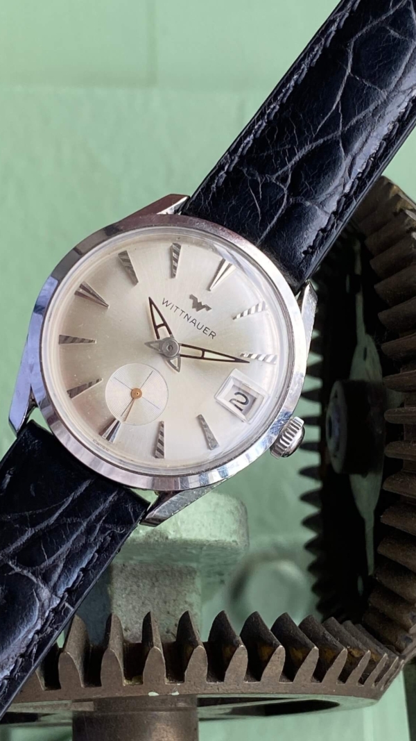 1960 Wittnauer Sub Seconds - Cigar Hands with Date Window