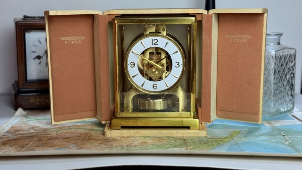 1954 Jaeger-LeCoultre Atmos II Clock w/ Outer Box - Image 2