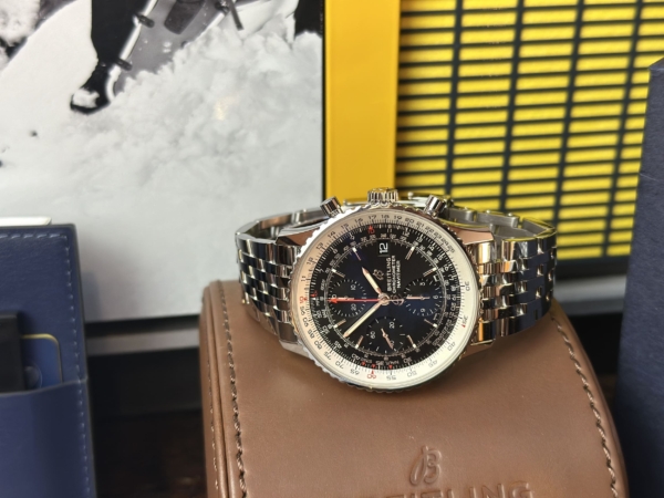 2020 Breitling Navitimer 41 - Unworn Full Set - Image 2