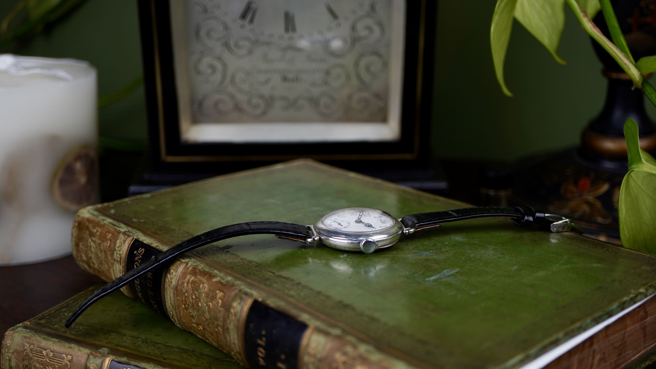 1920’s Longines Trench watch w/ Articulated Lugs in Silver - Image 4